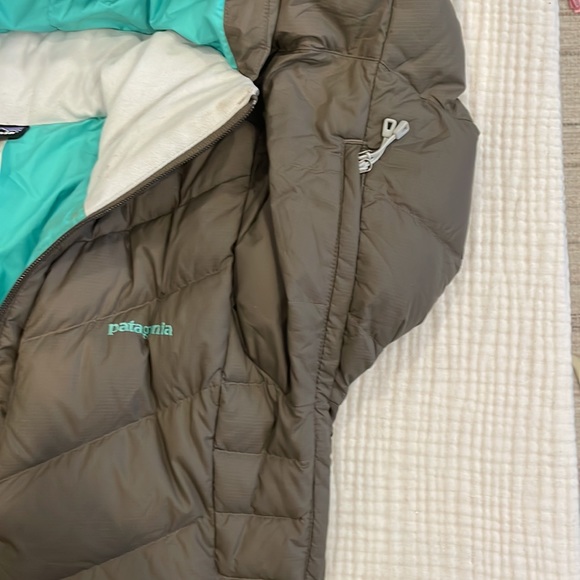 Patagonia Down Ski Jacket - Picture 7 of 12